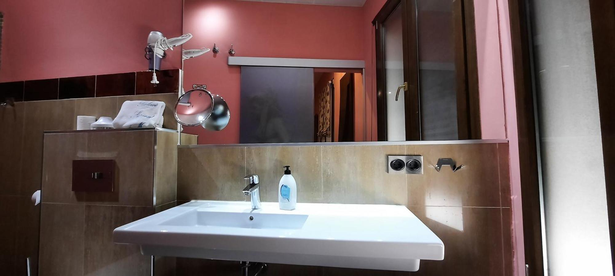 Palacio Sirvente Mieres - Parking Gratuito อันดูคาร์ ห้อง รูปภาพ