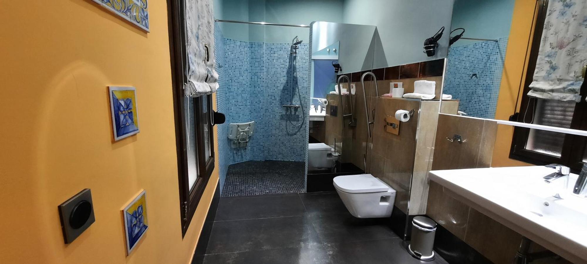Palacio Sirvente Mieres - Parking Gratuito อันดูคาร์ ห้อง รูปภาพ