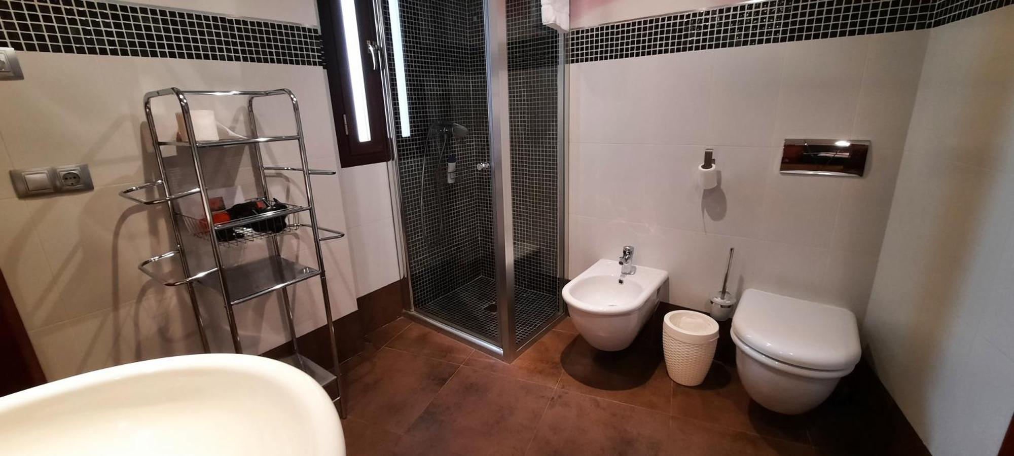 Palacio Sirvente Mieres - Parking Gratuito อันดูคาร์ ห้อง รูปภาพ